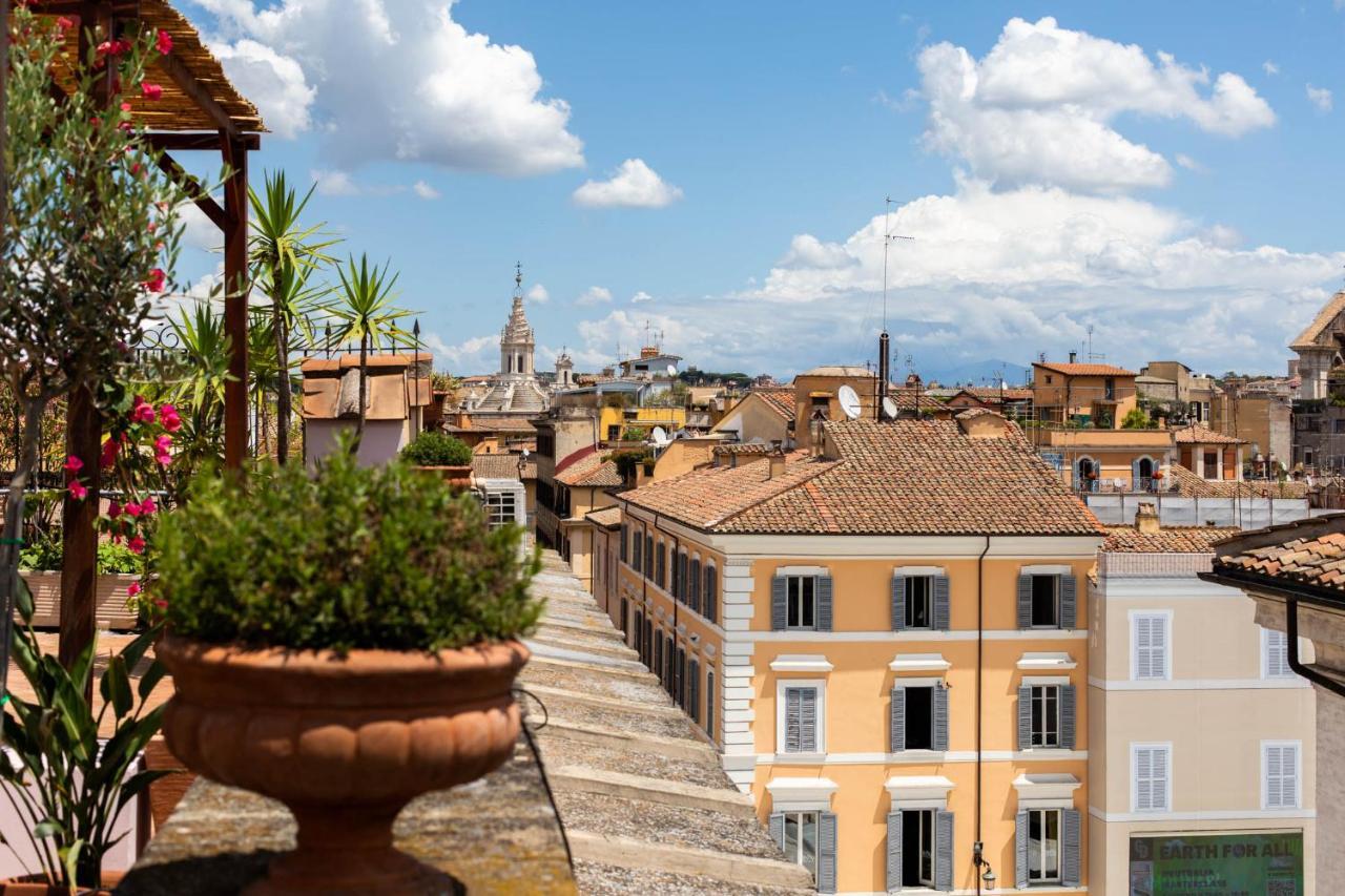 Iflat Penthouse In Campo De' Fiori Apartment Rome Bagian luar foto